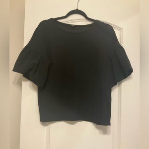 Poofy sleeves work top